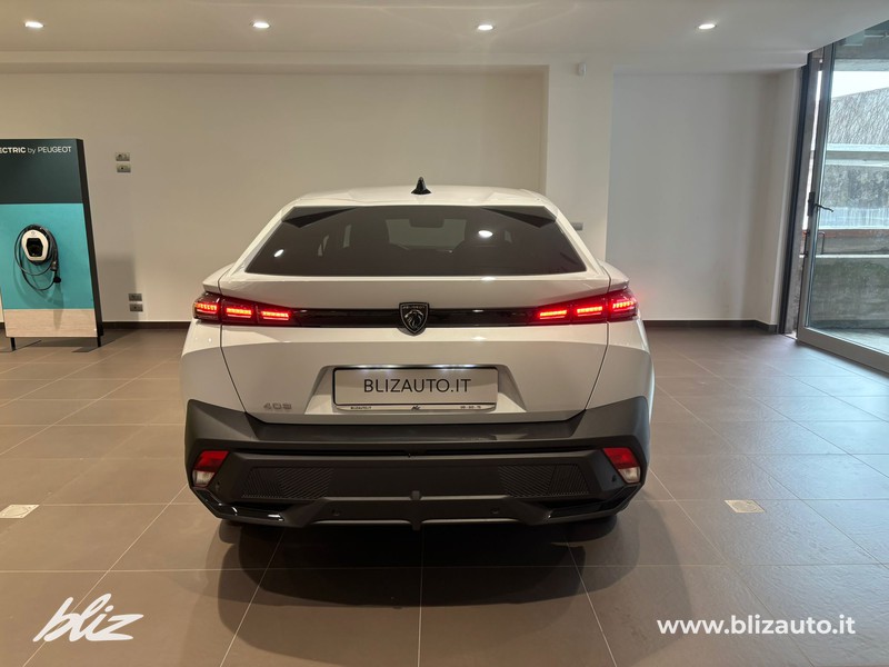 Peugeot 408 1.2 hybrid allure 145cv e-dsc6