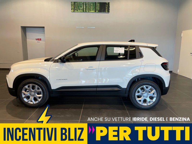 Jeep Avenger 1.2 turbo e-hybrid mhev altitude fwd 110cv edct6