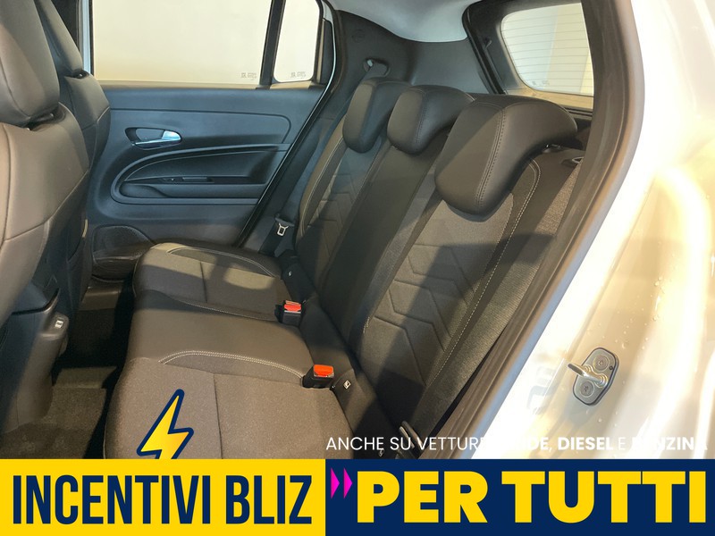Jeep Avenger 1.2 turbo e-hybrid mhev altitude fwd 110cv edct6