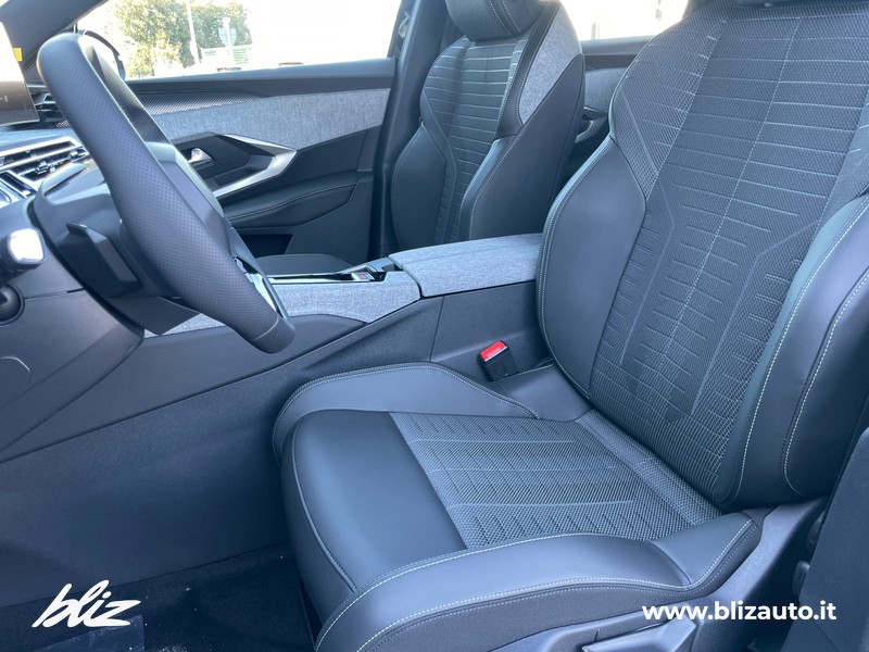 Peugeot 3008 1.2 hybrid gt 136cv e-dcs6
