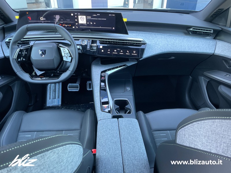 Peugeot 3008 1.2 hybrid gt 136cv e-dcs6