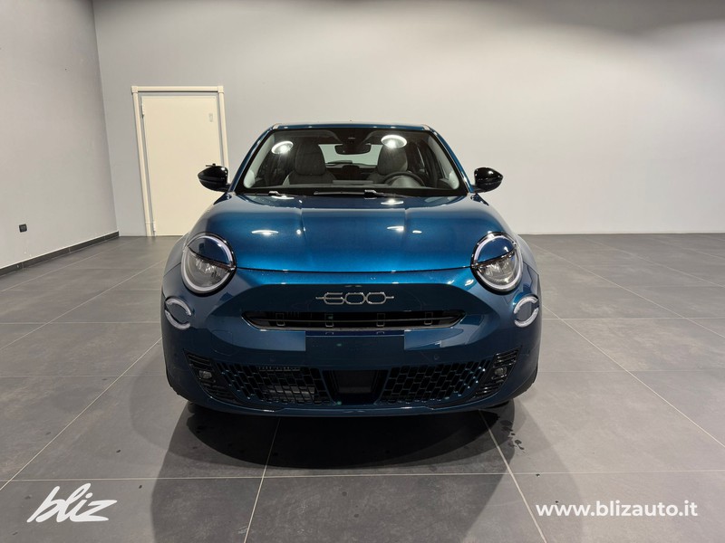 Fiat 600 1.2 hybrid 100cv auto