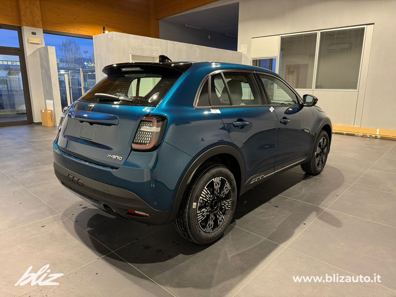 Fiat 600 1.2 hybrid 100cv auto