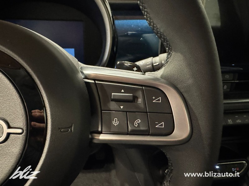 Fiat 600 1.2 hybrid 100cv auto