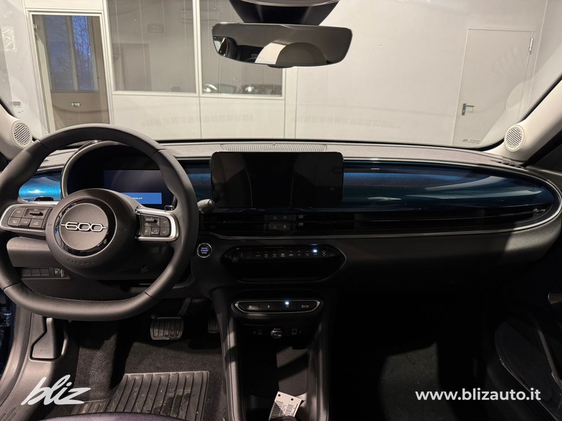 Fiat 600 1.2 hybrid 100cv auto