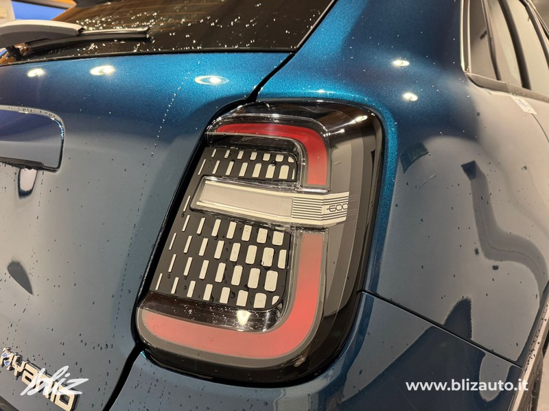 Fiat 600 1.2 hybrid 100cv auto