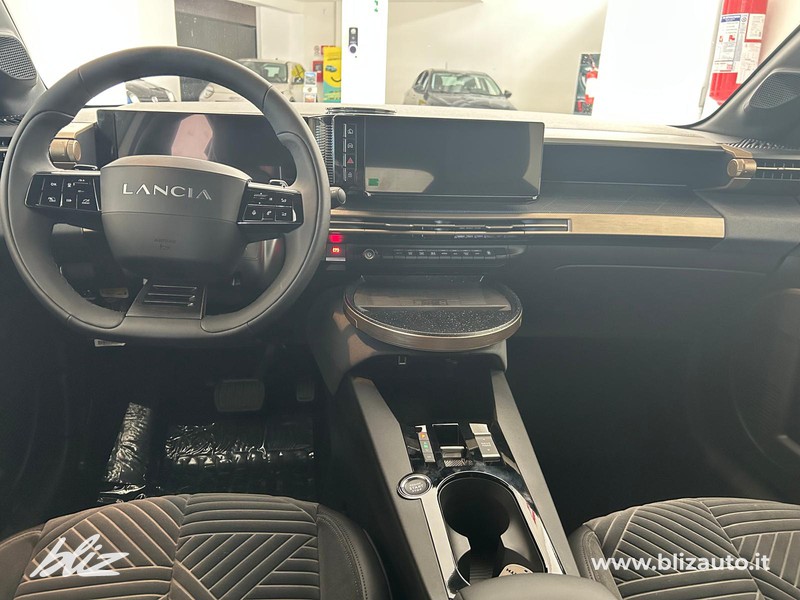 Lancia Ypsilon Nuova Ibrida Lx 1.2 100cv Ibrida