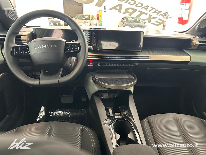 Lancia Ypsilon 1.2 mhev 110cv e-dct