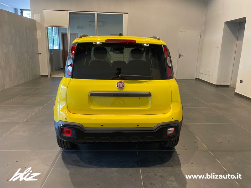 Fiat Panda pandina 1.0 firefly hybrid s&s 70cv