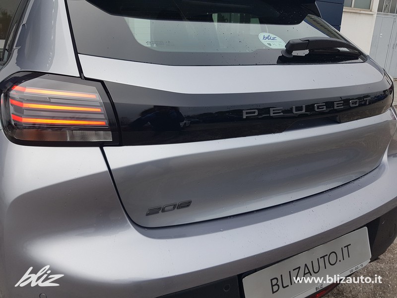 Peugeot 208 1.2 puretech style s&s 100cv