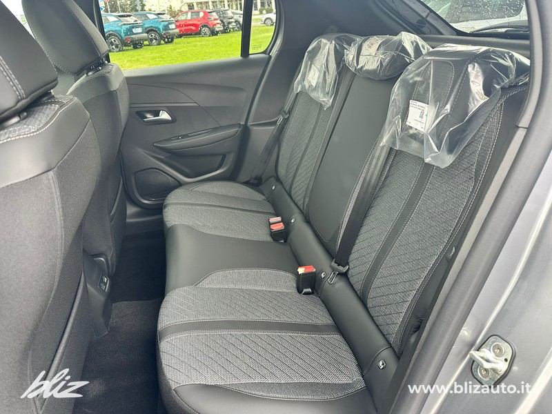 Peugeot 208 1.2 hybrid allure 110cv e-dcs 6