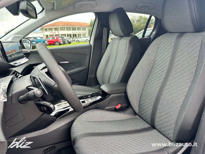 Peugeot 208 1.2 hybrid allure 110cv e-dcs 6