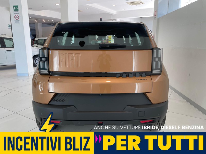 Fiat Grande Panda ICON 1.2 Hybrid 100CV