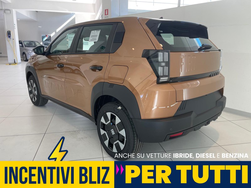 Fiat Grande Panda ICON 1.2 Hybrid 100CV