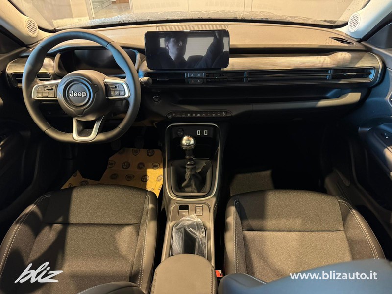 Jeep Avenger E-Hybrid Tech& Sky 1.2 110cv Dct Mhev