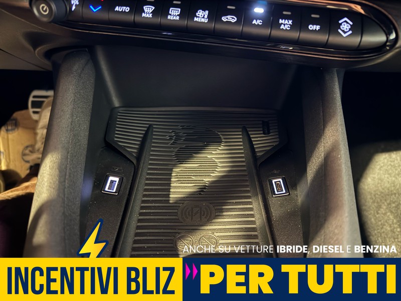 Alfa romeo Junior 1.2 ibrida speciale 145cv edct6