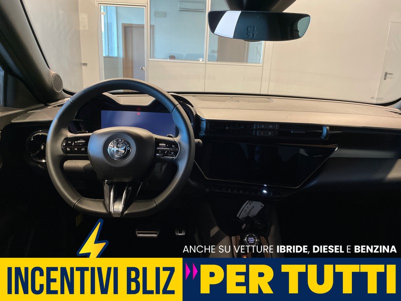 Alfa romeo Junior 1.2 ibrida speciale 145cv edct6