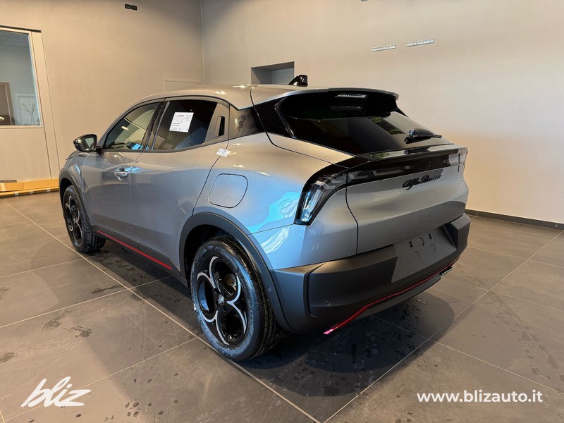 Alfa romeo Junior 1.2 ibrida speciale 145cv edct6