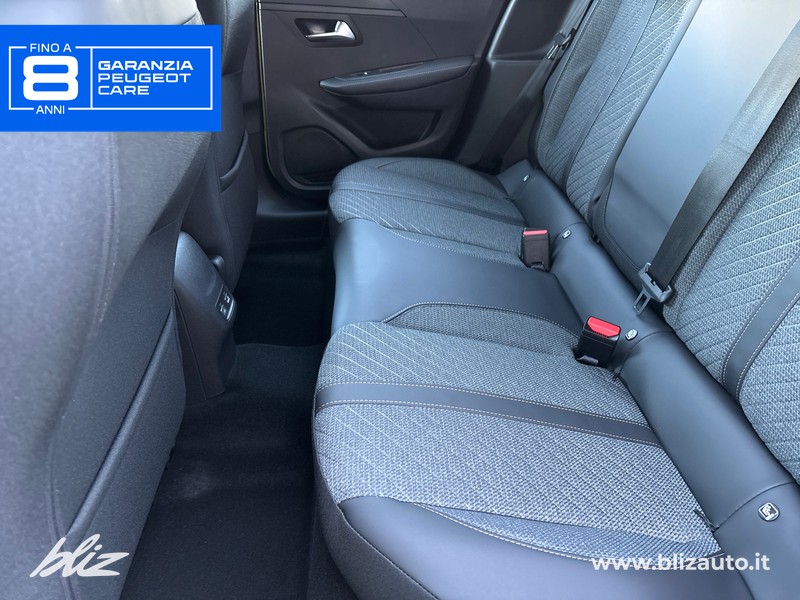 Peugeot 208 1.2 hybrid allure 110cv e-dcs 6