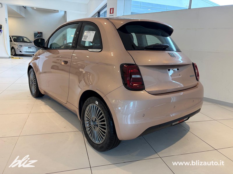 Fiat 500 Hybrid Berlina Torino 1.0Hybrid Berlina