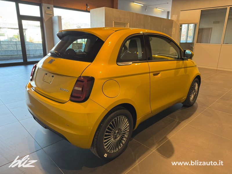 Fiat 500 Hybrid Berlina Torino 1.0Hybrid Berlina