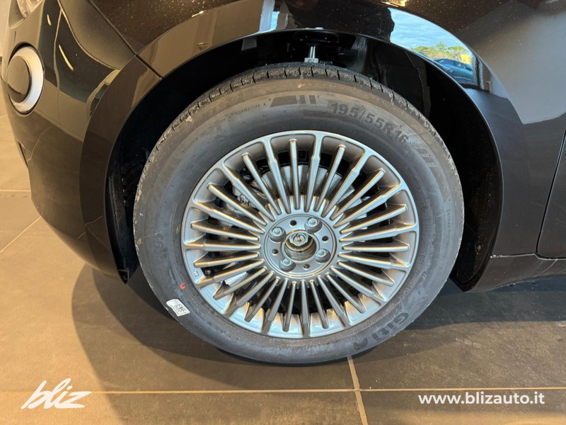 Fiat 500 Hybrid Berlina Torino 1.0Hybrid Berlina