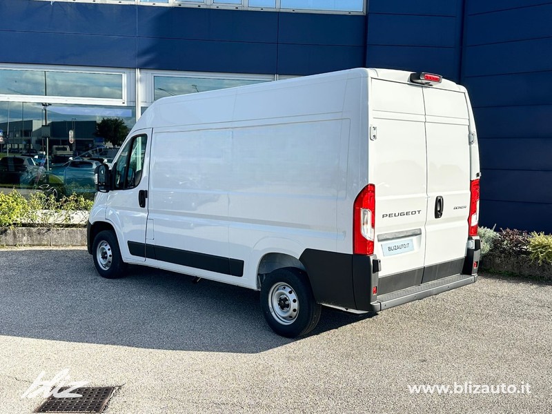 Peugeot Professional Boxer 35 l2h2 2.2 diesel 140cv s&s at8