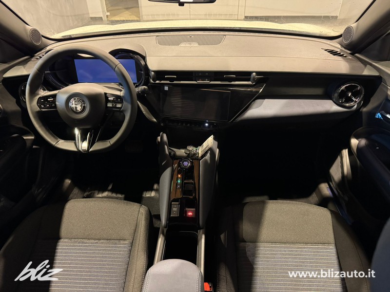 Alfa romeo Junior 1.2 ibrida sprint 145cv edct6