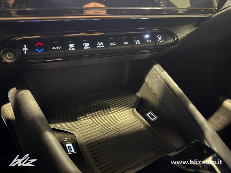 Alfa romeo Junior 1.2 ibrida sprint 145cv edct6