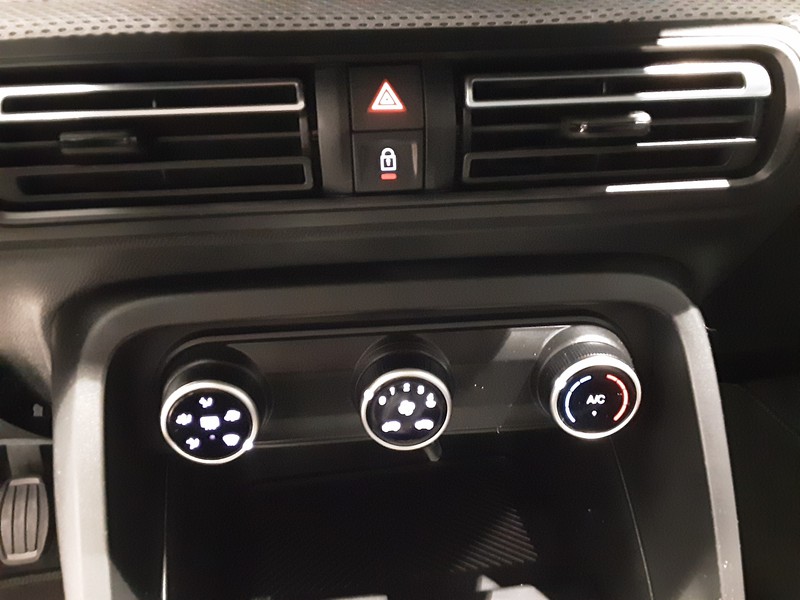 Citroen C3 1.2 puretech turbo plus 100cv s&s