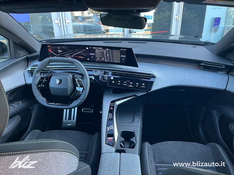 Peugeot 3008 1.2 hybrid gt 145cv e-dcs6