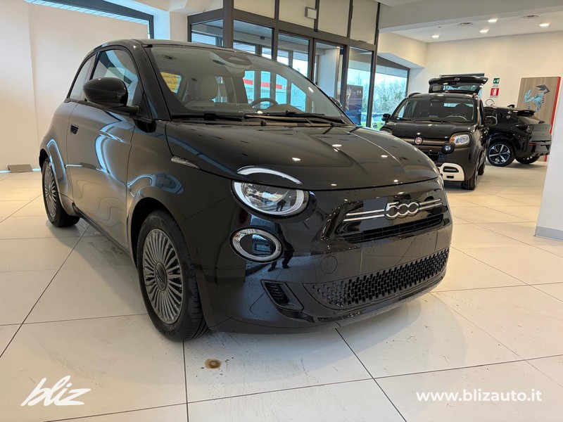Fiat 500 1.0 hybrid icon