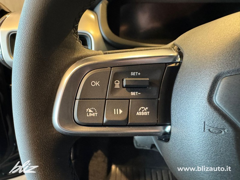 Jeep Avenger 1.2 turbo e-hybrid mhev black edition fwd 110cv edct6