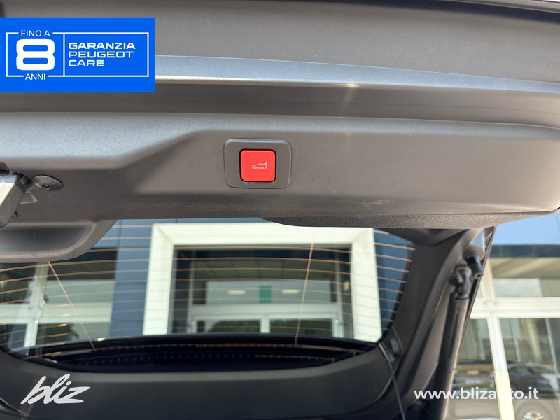Peugeot 3008 1.2 hybrid gt 145cv e-dcs6