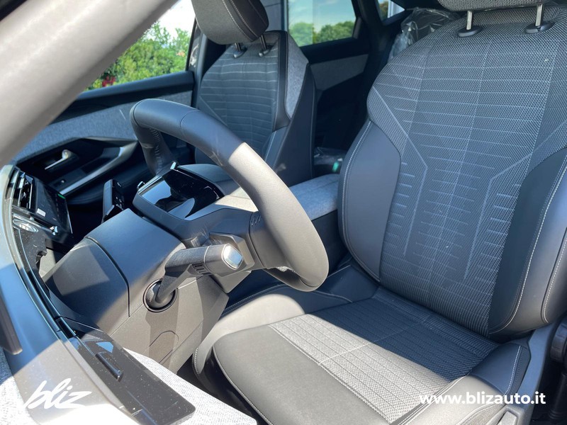 Peugeot 3008 1.2 hybrid gt 145cv e-dcs6