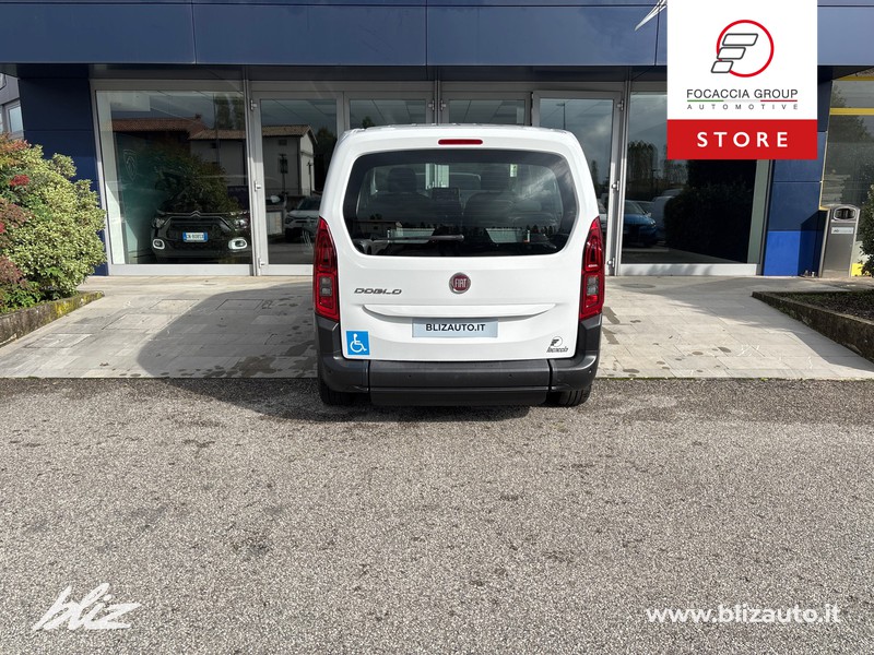 Fiat Doblò Trasporto disabili 4 + 1 con Rampa
