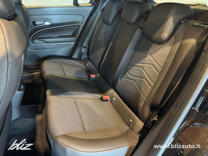 Jeep Avenger 1.2 turbo e-hybrid mhev black edition fwd 110cv edct6
