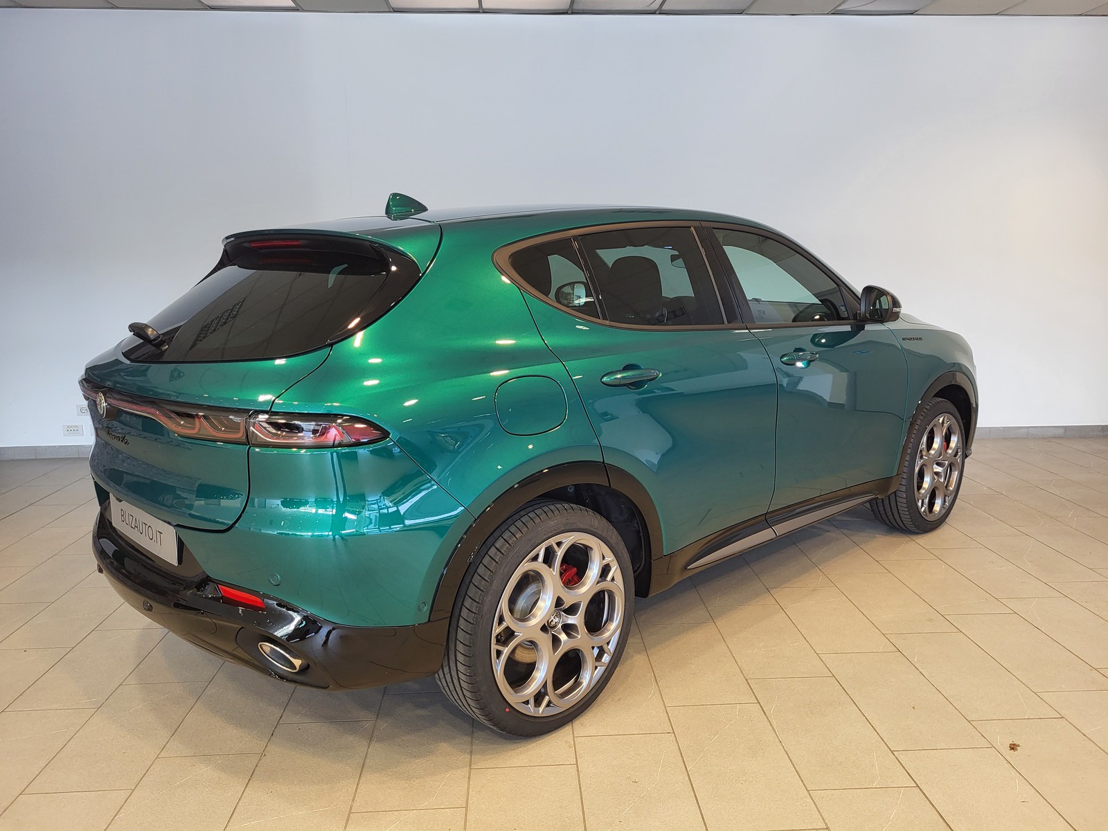 Offerta ALFA ROMEO Tonale PHEV 1.3 T4 280cv ATX Q4 Veloce N228853