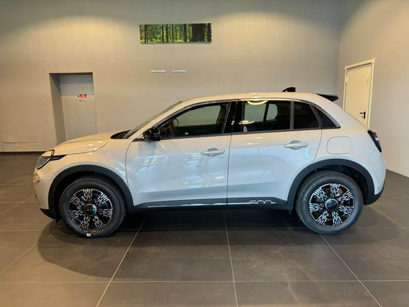 Fiat 600 1.2 hybrid 100cv auto