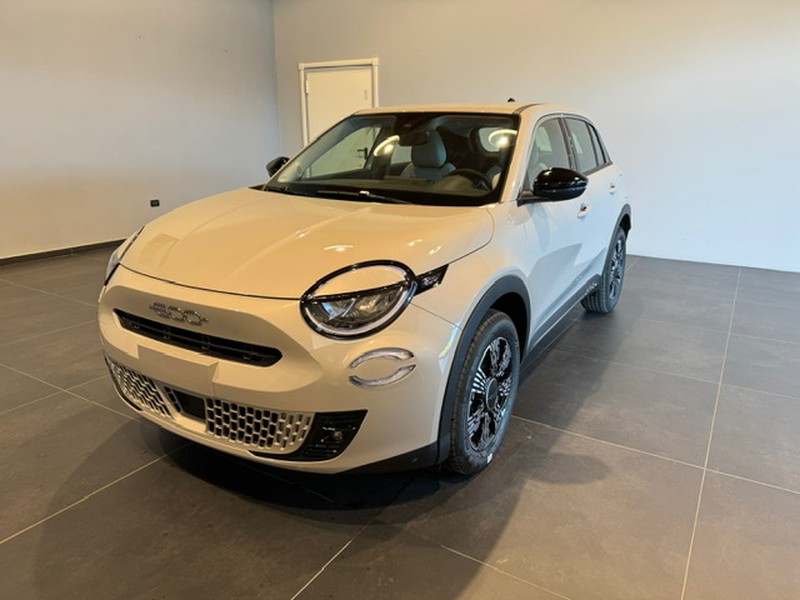 Fiat 600 1.2 hybrid 100cv auto