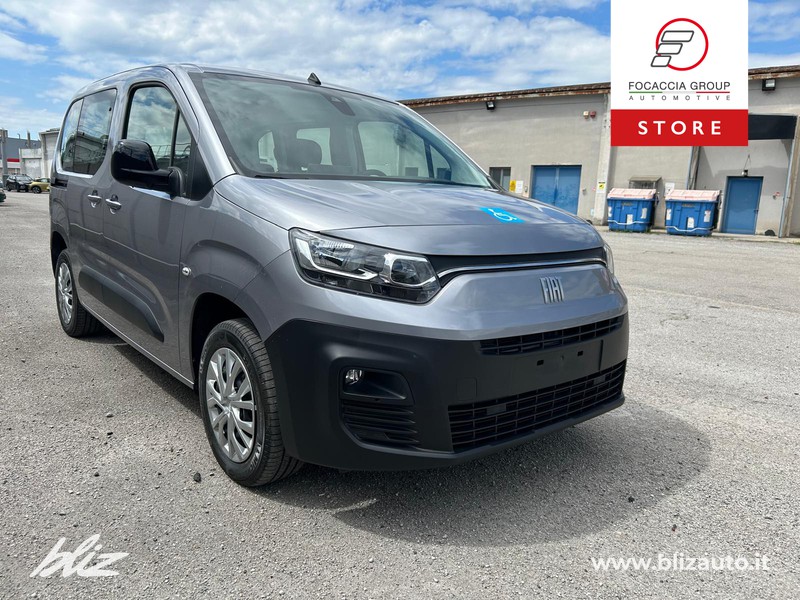 Fiat Doblò TRASPORTO DISABILI 4 + 1 CON RAMPA