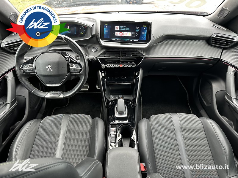 Peugeot e-2008 gt line 100kw