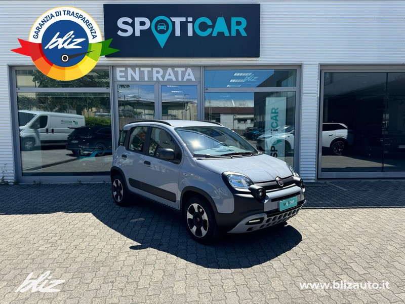 Fiat Panda 1.0 firefly hybrid City Cross s&s 70cv 5p.ti
