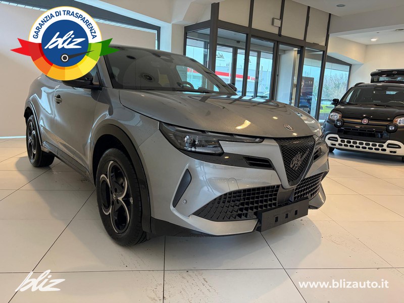 Alfa romeo Junior 1.2 ibrida 145cv edct6