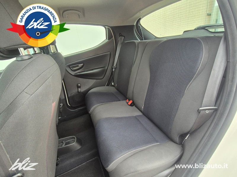 Lancia Ypsilon 1.2 8v s momodesign 69cv