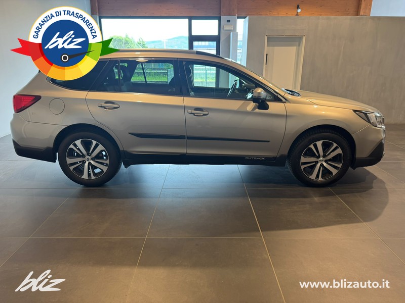 Subaru Outback 2.5i premium lineartronic