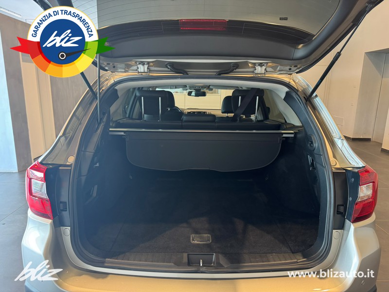 Subaru Outback 2.5i premium lineartronic