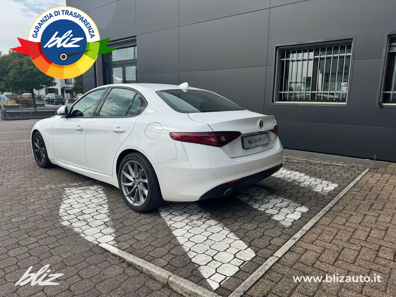 Alfa romeo Giulia 2.2 t super 150cv