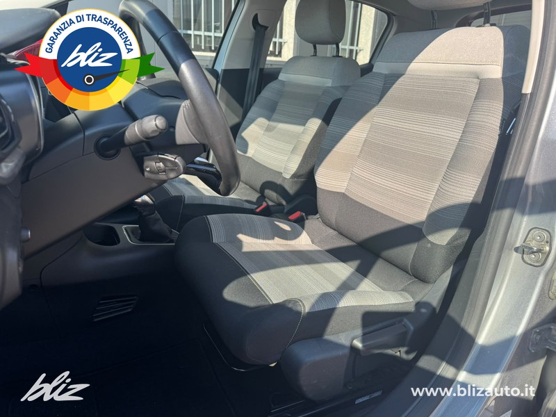 Citroen C3 1.2 puretech shine s&s 83cv neopatentati my18