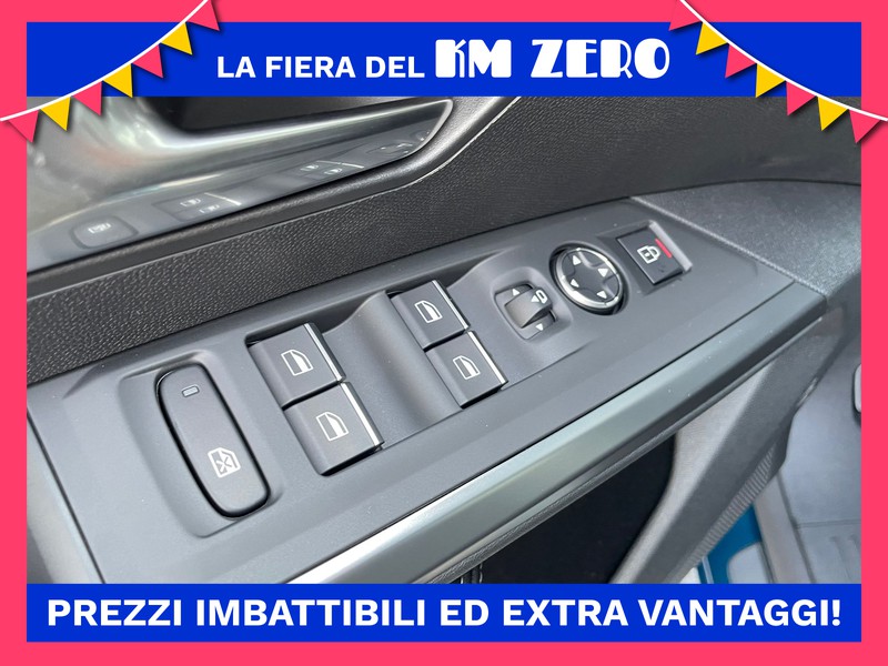 Peugeot 3008 1.2 hybrid gt 136cv e-dcs6